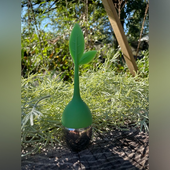 Tea Leaf Infuser - Picture 4 of 6
